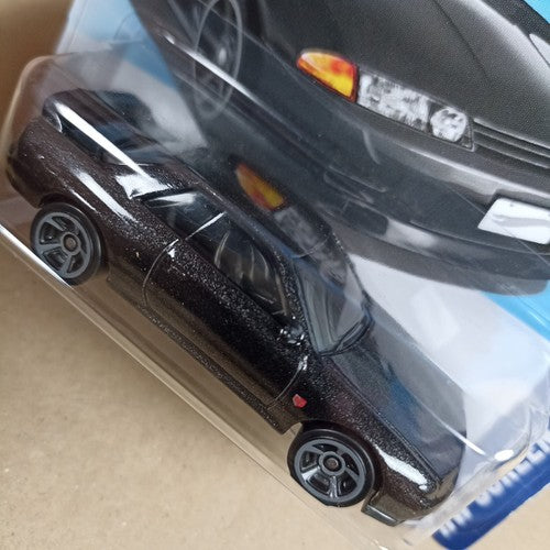 Hot Wheels Nissan Skyline GT-R (BNR32) Black Short Card Fast & Furious