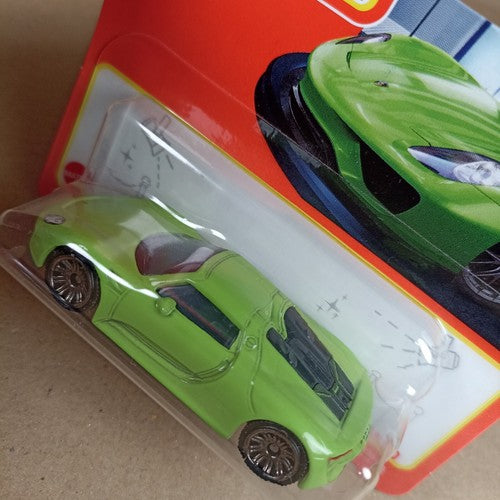 Matchbox Porsche 918 Spyder #45 Short Card
