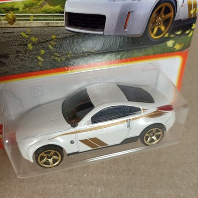 Matchbox 2003 Nissan 350Z #75 White 2021 Short Card