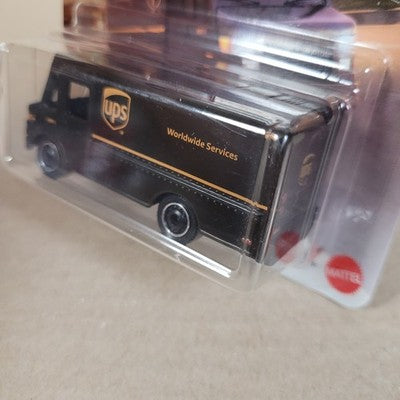 2025 Matchbox UPS Express Delivery Driver Truck Van 68 Mainline Short Card