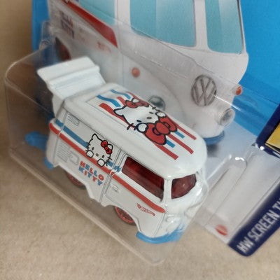 Hot Wheels Kool Kombi Hello Kitty Volkswagen VW White 2021 Short Card