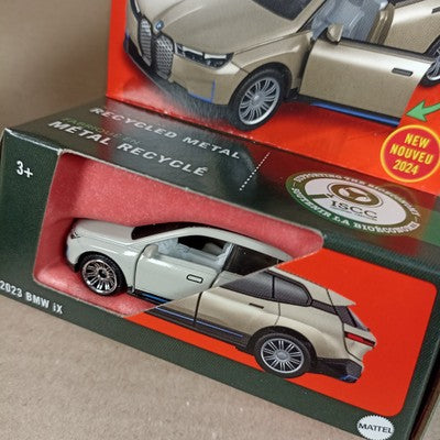 Matchbox Moving Parts 2023 BMW iX Beige 2024