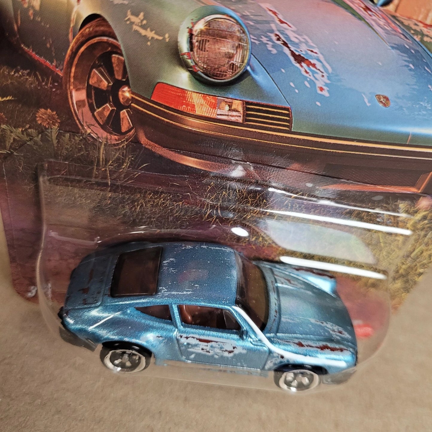 2025 Hot Wheels Silver Series Vintage Club '71 Porsche 911 4/5 Barn Find