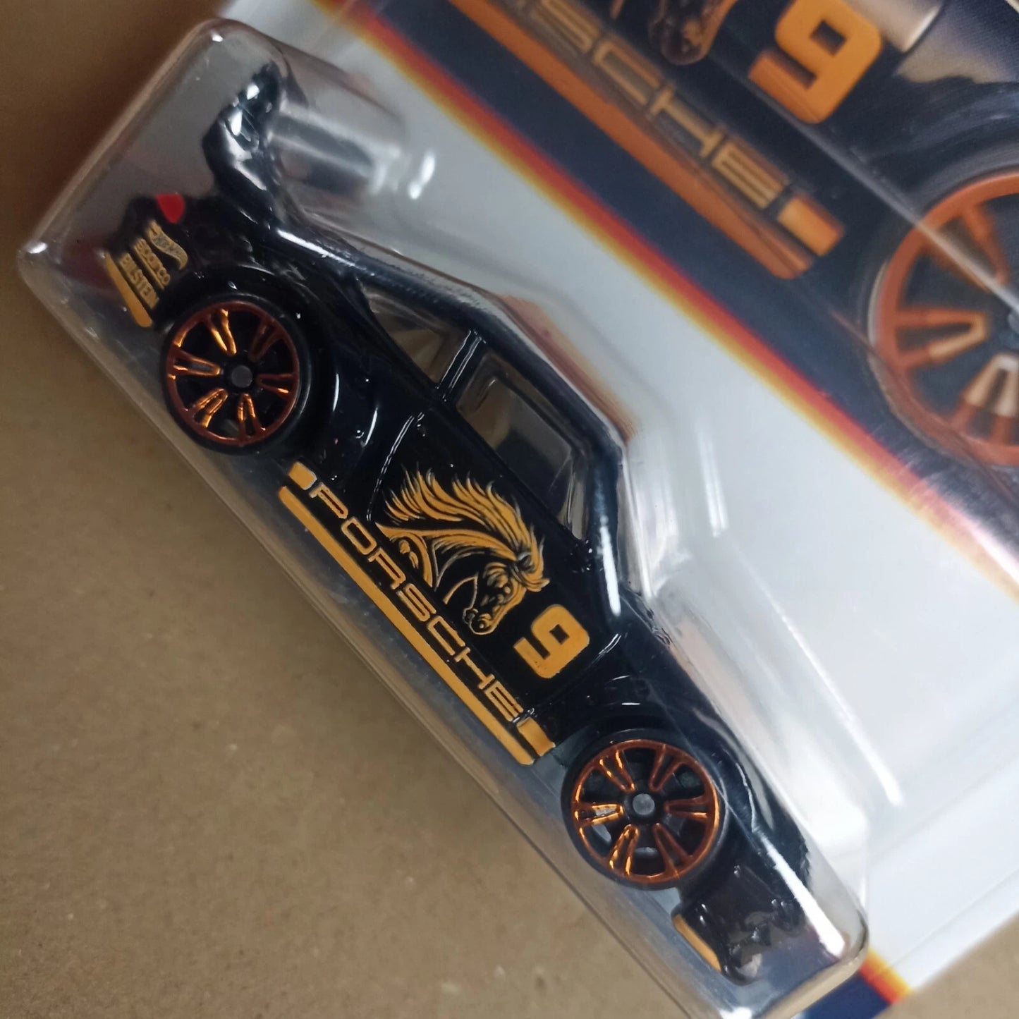 Hot Wheels Neon Speeders Porsche 993 GT2 2025