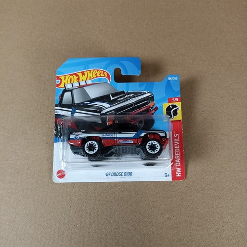 2023 Hot Wheels Daredevils Regular Treasure Hunt ‘87 Dodge D100 Short Card