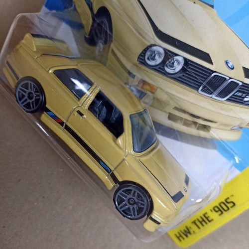 Hot Wheels 92 BMW M3 2024 HW THE 90'S Gelb Short Card