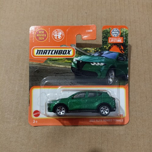 Matchbox 2023 Alfa Romeo Tonale Grün Short Card 2024