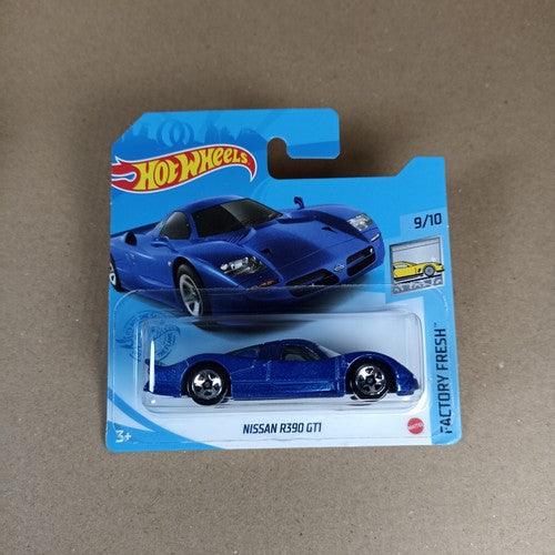 Hot Wheels Nissan R390 GTI Blau 2018 Factory Fresh Short Card