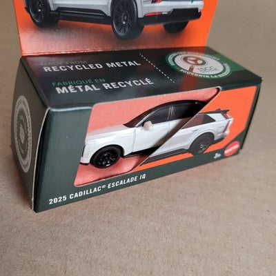 2025 Matchbox Moving Parts 2025 Cadillac Escalade IQ White 37