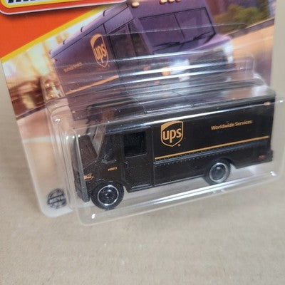 2025 Matchbox UPS Express Delivery Driver Truck Van 68 Mainline Short Card