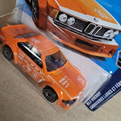 2025 Hot Wheels BMW 635 Ci Orange #185 Wild Wide Body Short Card