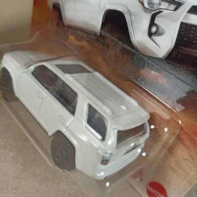 2025 Matchbox Toyota 4Runner Weiß #9 Short Card