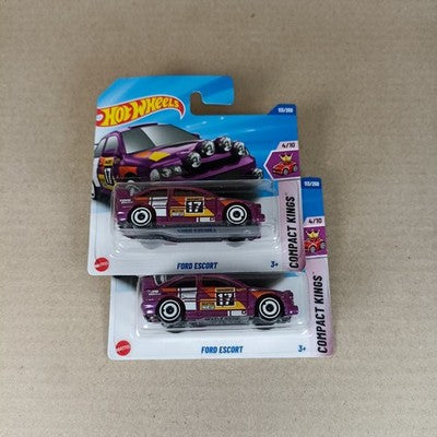 2025 Hot Wheels Set 2x Ford Escort Lila #113 Compact Kings Short Card