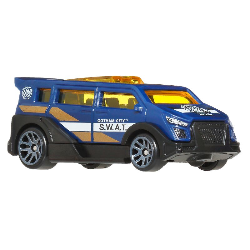 Hot Wheels Batman T Speedbox 7/15 JKW95 Diecast Toy Car (HDG89)