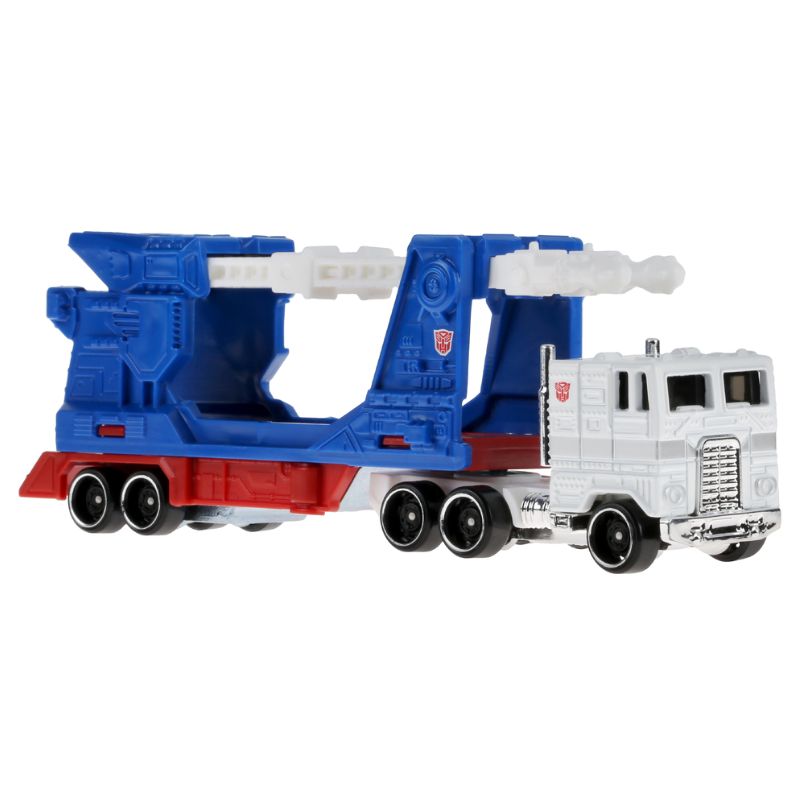 Hot Wheels Track Fleet Ultra Magnus Semi Truck Transporter (HYT56)