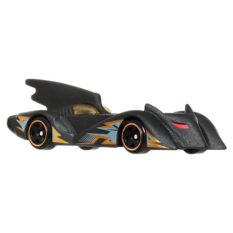 Hot Wheels Batman Batmobile Toy Car 8/15 JKW96 (HDG89)
