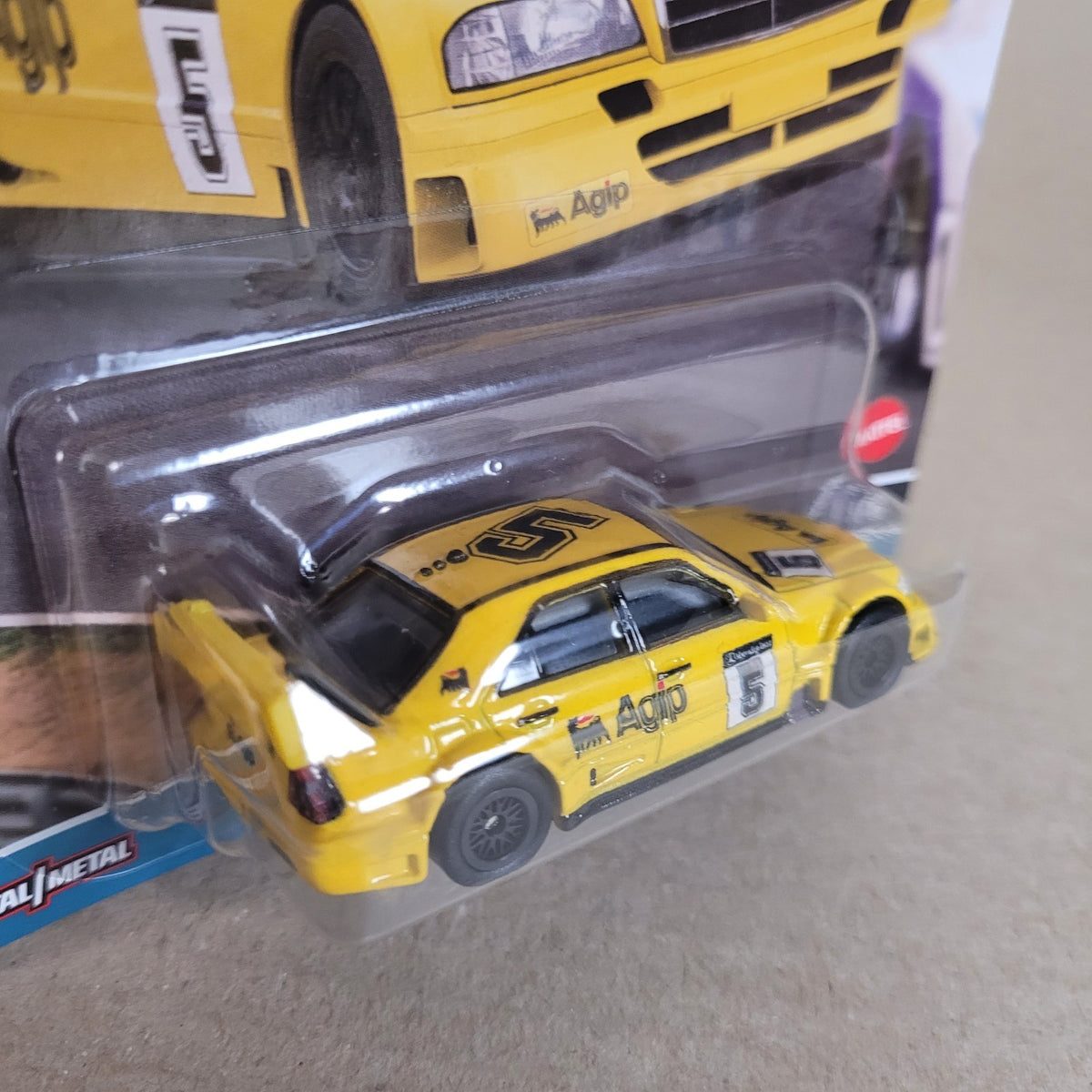 hot wheels Race Day 94 AMG Mercedes C-Class DTM Touring Yellow