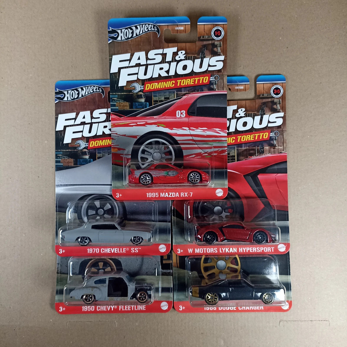 2024 Fast and Furious - Dominic Toretto - Hot Wheels Diecast Komplettset mit 5 Autos