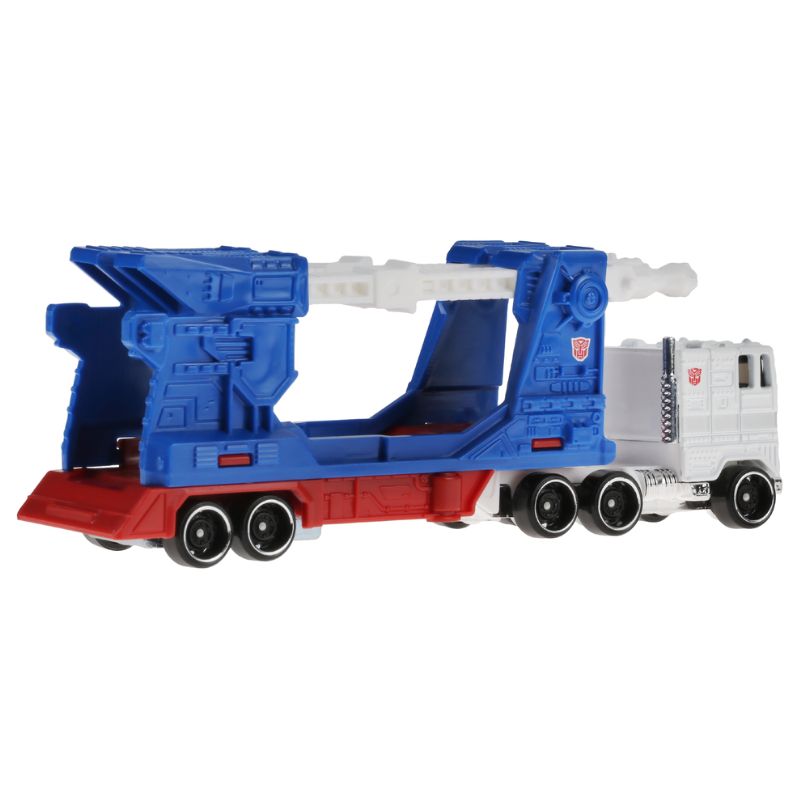 Hot Wheels Track Fleet Ultra Magnus Semi Truck Transporter (HYT56)