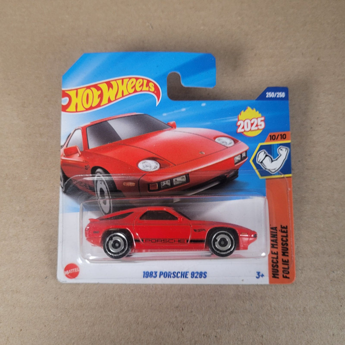 Hot Wheels 1983 Porsche 928S – Muscle Mania 2025