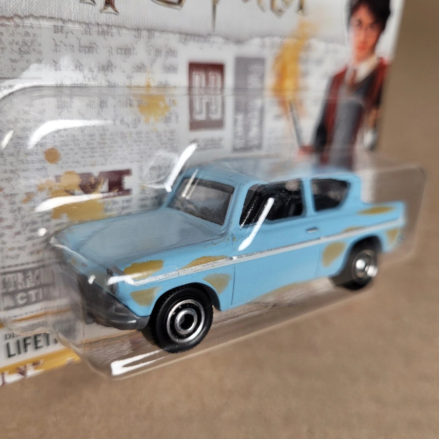 Matchbox '62 Ford Anglia Blue Harry Potter 2025 Short Card