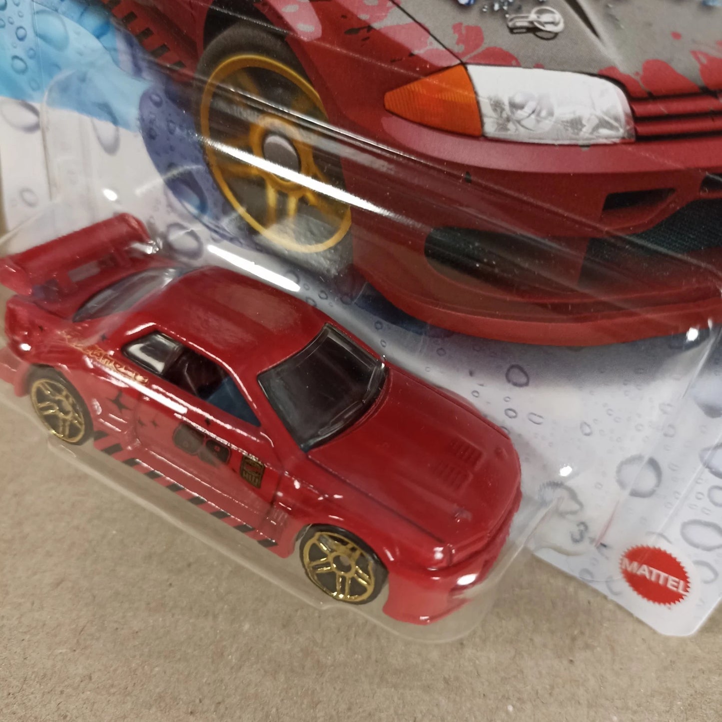 Hot Wheels 2025 Color Shifters Nissan Skyline GT-R (R32) Red Color Changer