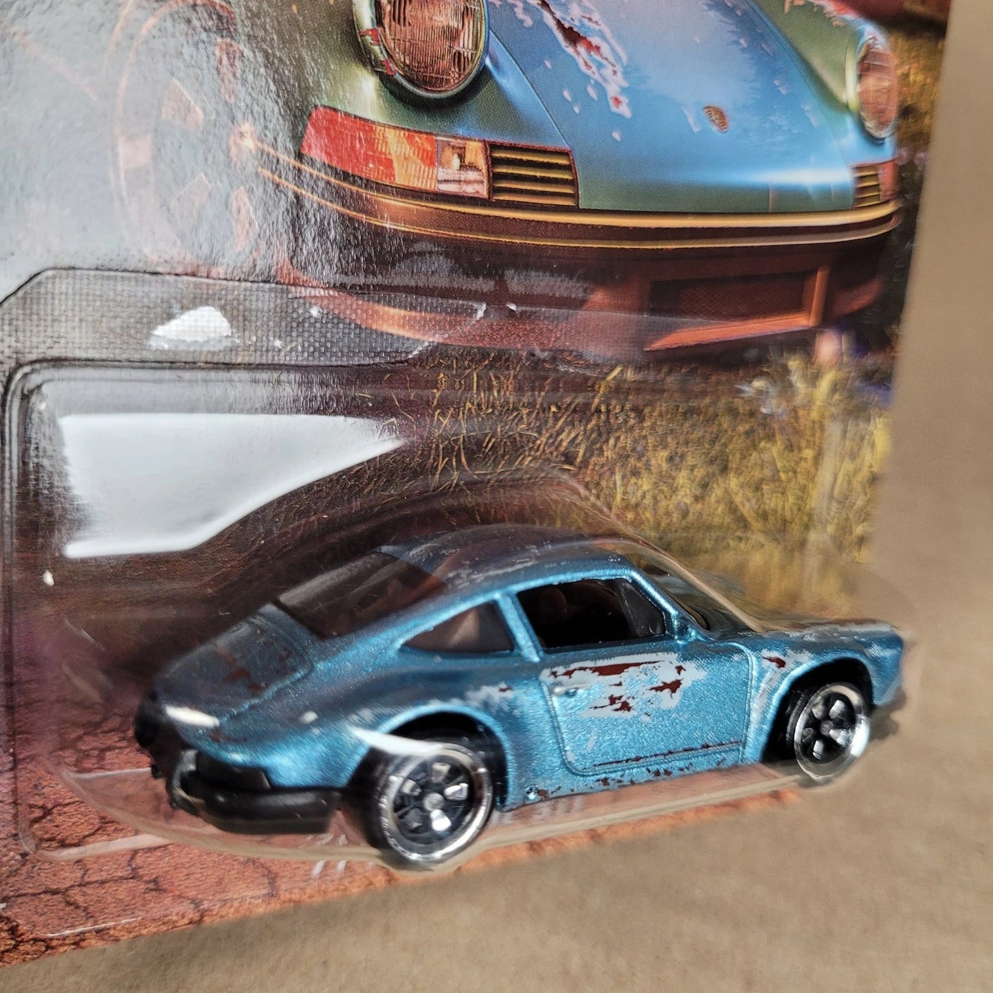 2025 Hot Wheels Silver Series Vintage Club '71 Porsche 911 4/5 Barn Find