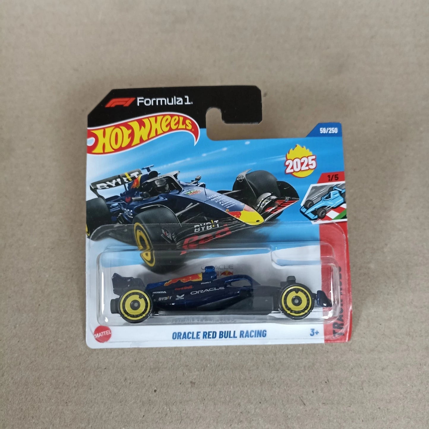 Hot Wheels Oracle Red Bull Racing Formula 1 F1 2025 Short Card