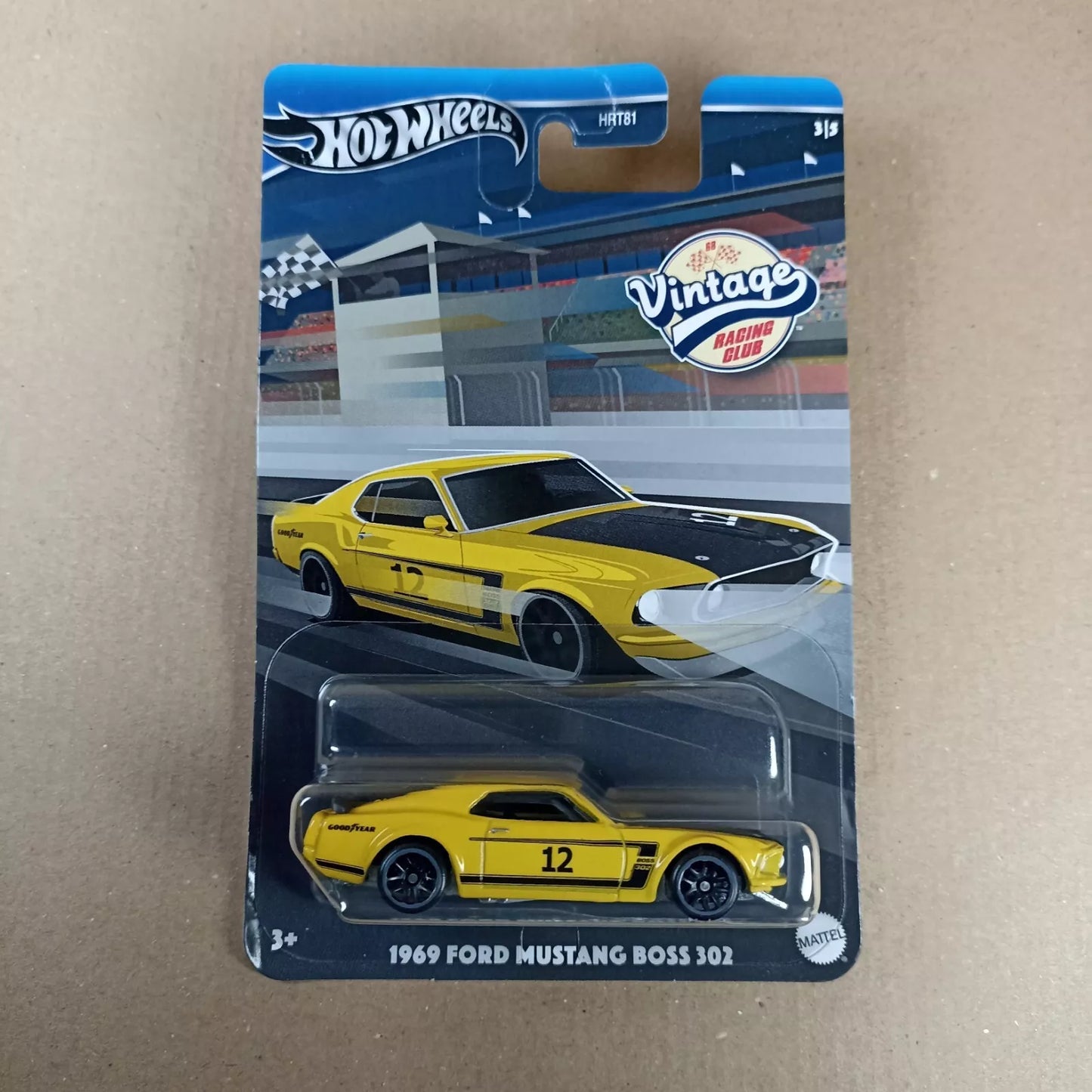 2024 Hot Wheels Vintage Racing Club Set of 5 HRT81-956B - Mix 2 HRT81