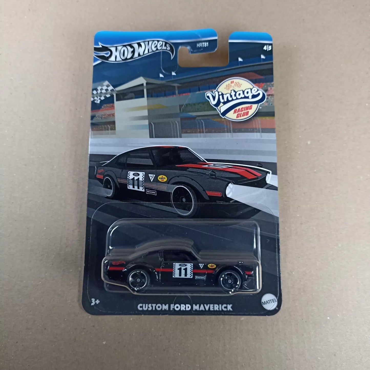 2024 Hot Wheels Vintage Racing Club Set of 5 HRT81-956B - Mix 2 HRT81